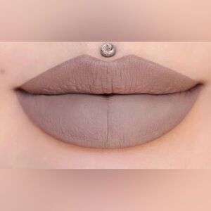 Jeffree Star Velour Liquor Lipstick Posh Spice NIB